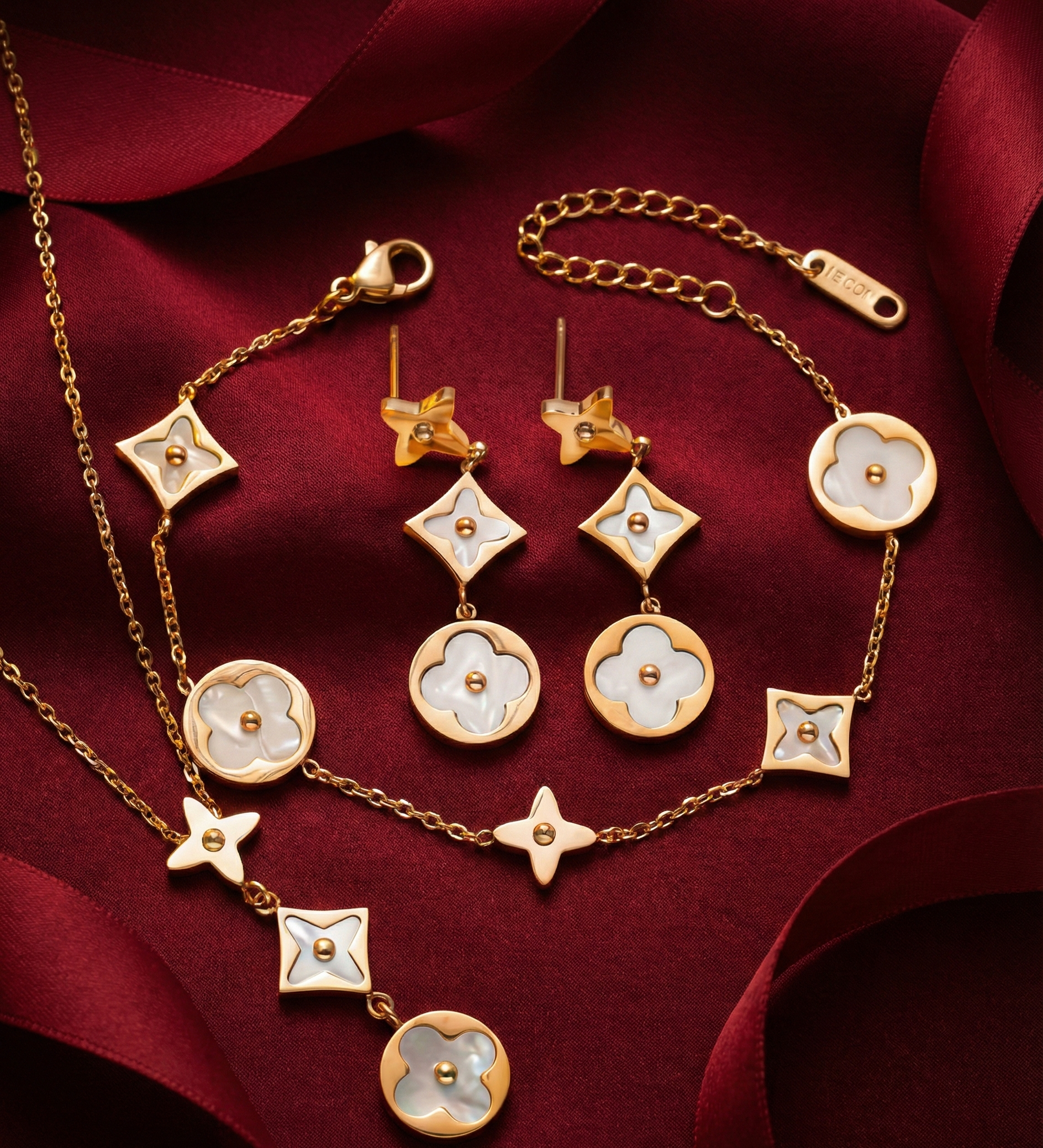 The Lucky Charm Clover Set